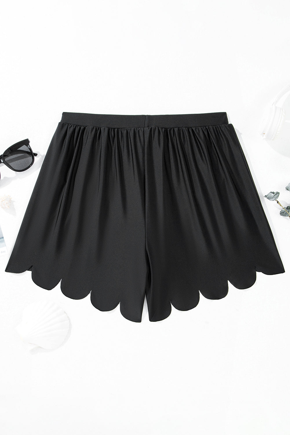 Seaside Scallop Shorts