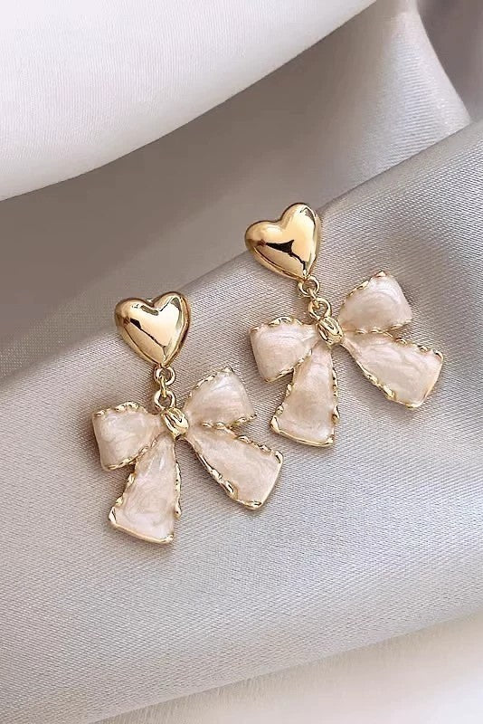 Golden Heartstrings Earrings