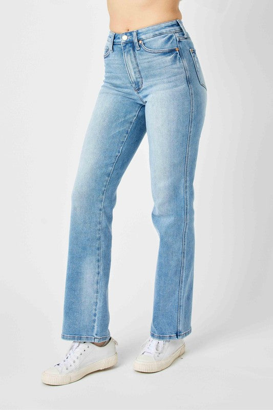 Judy Blue Sculpt Straight Jeans