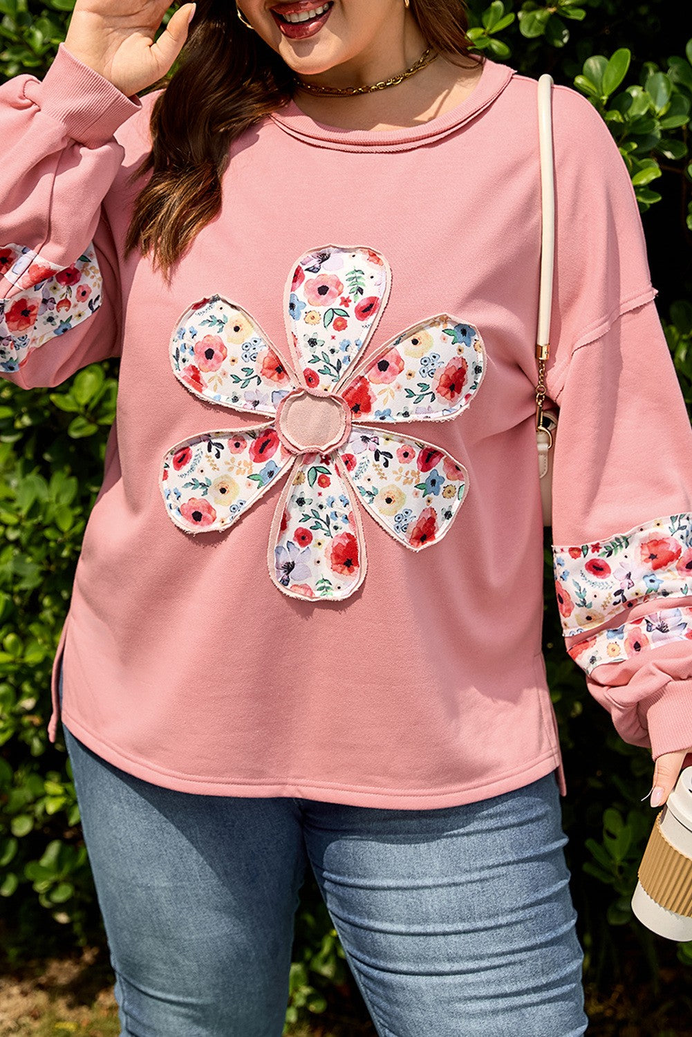 Soft Girl Floral Sweatshirt (Plus)