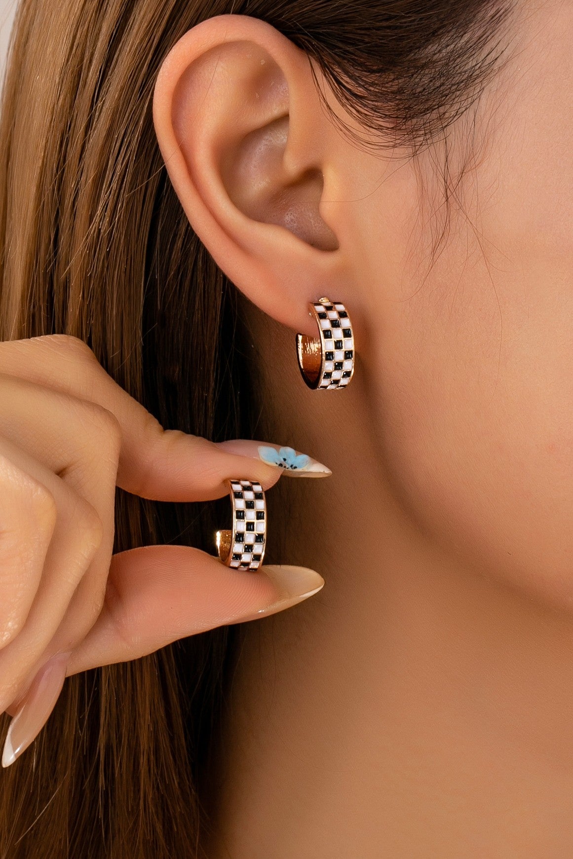 Checker Chic Hoops