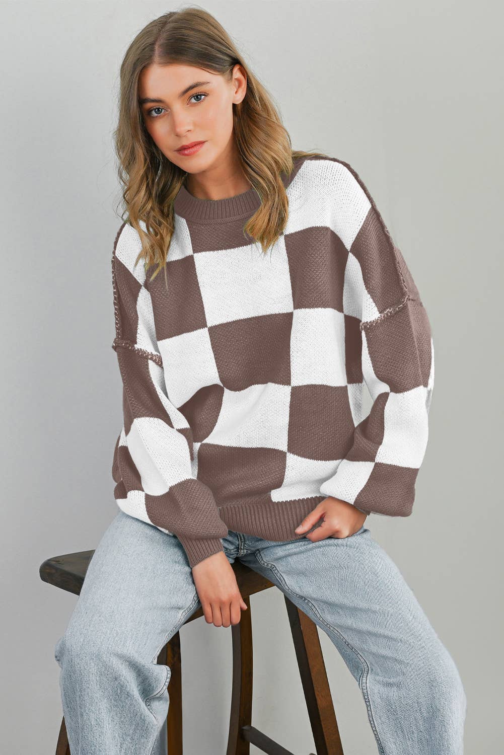 Chic Checkered Lantern Sleeve Sweater