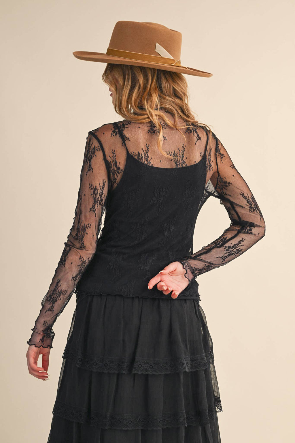 SHEER LACE LONG SLEEVE TOP