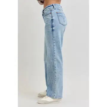 Judy Blue Straight Leg Jeans