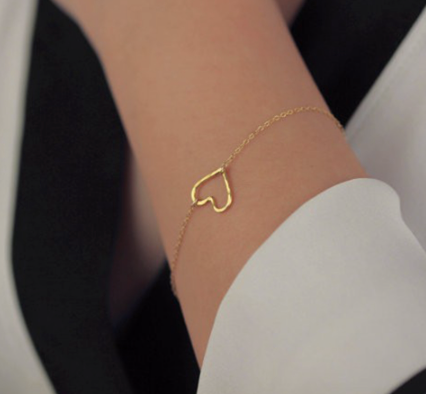 Simple Heart Bracelet
