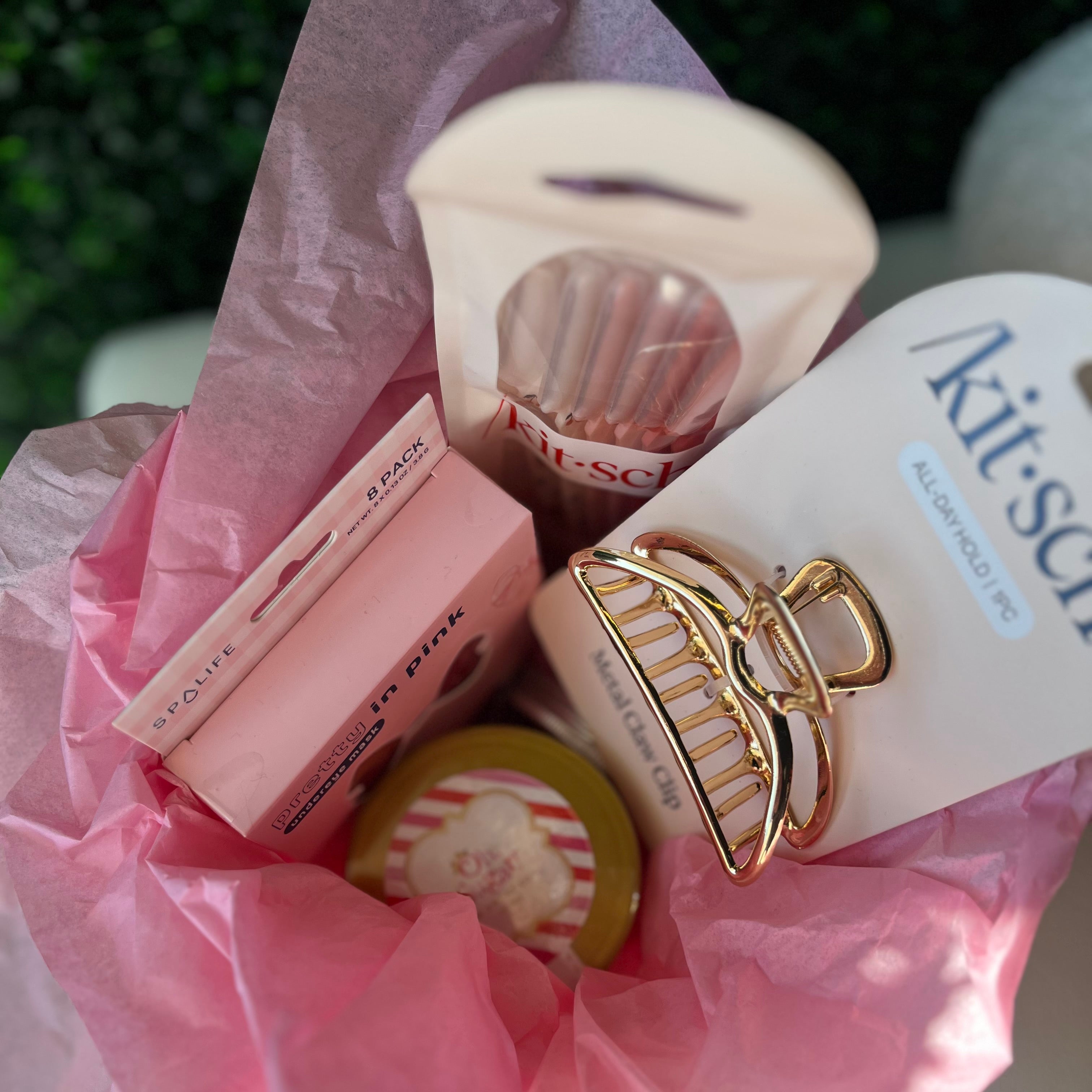 'Be Mine' Basket - Small