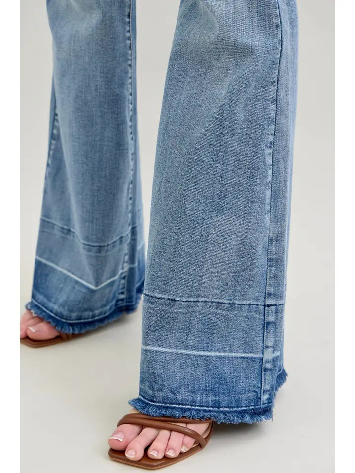 Judy Blue Snatched Flare Jeans