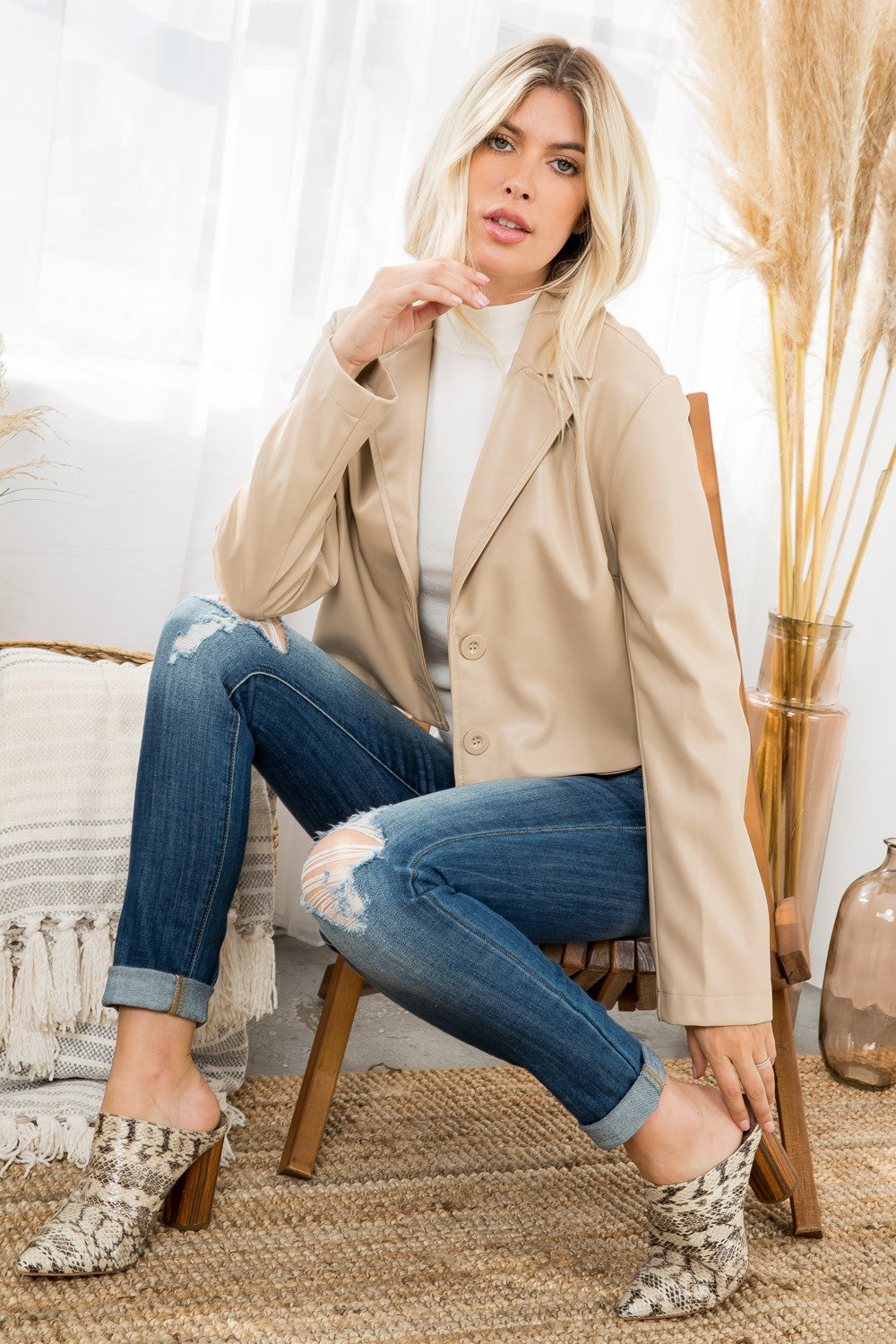 Sahara Cropped Blazer